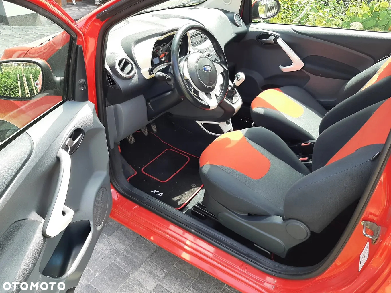 Ford KA 1.2 Titanium (air4) - 5