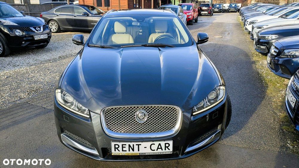 Jaguar XF - 5