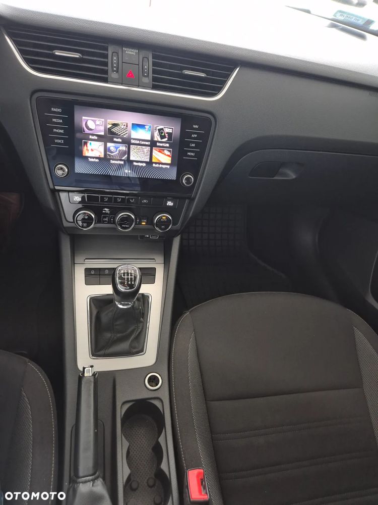 Skoda Octavia 1.5 TSI ACT Ambition - 21