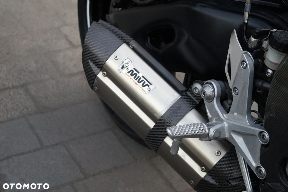 Honda CBR - 13