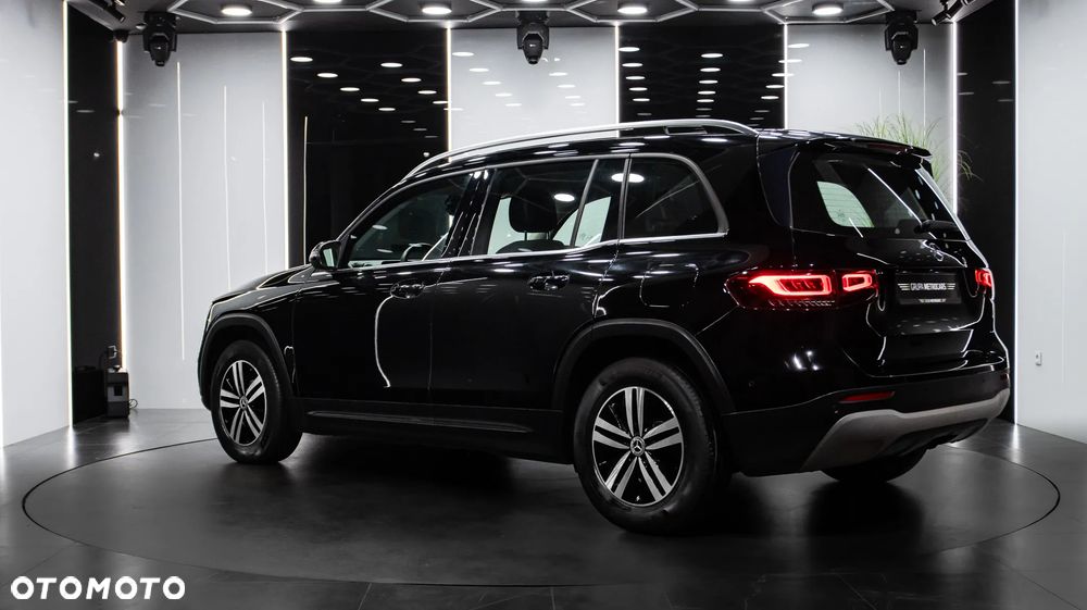 Mercedes-Benz GLB 200 d 8G-DCT - 5