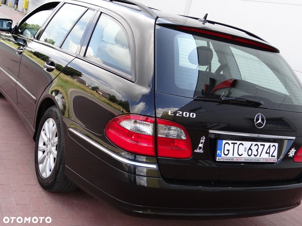 Mercedes-Benz Klasa E - 21