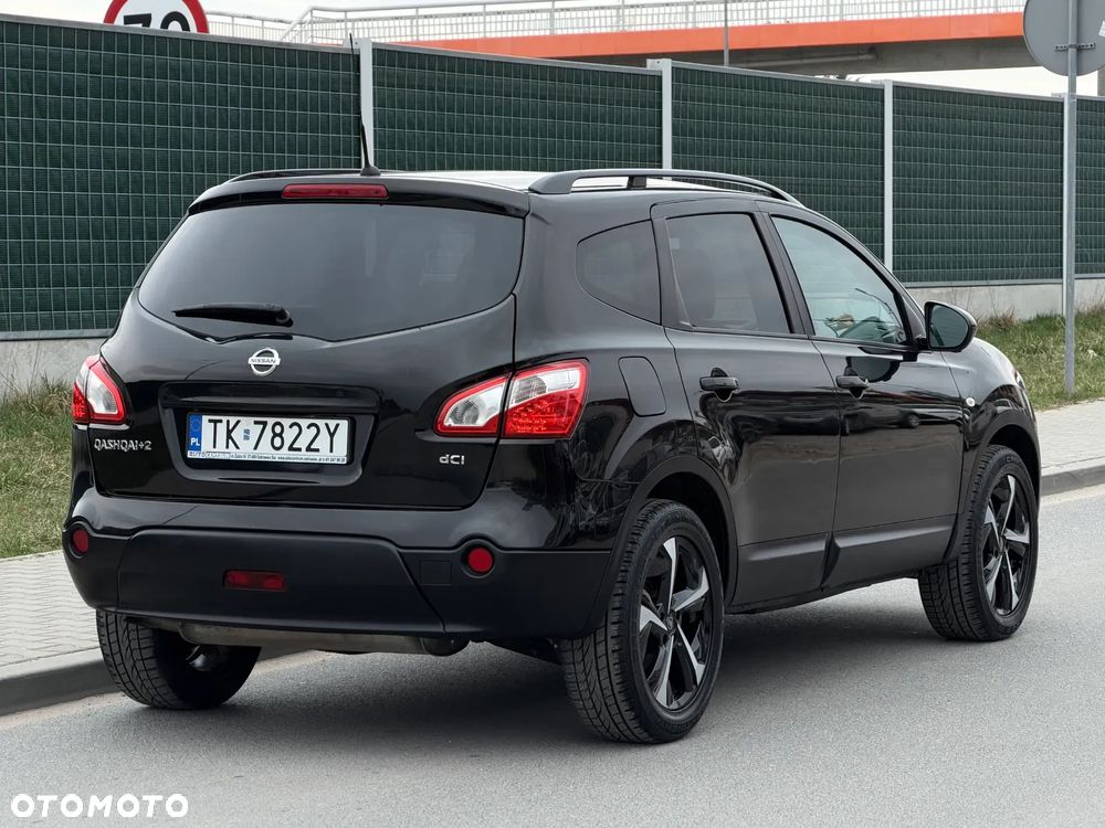 Nissan Qashqai+2 - 6