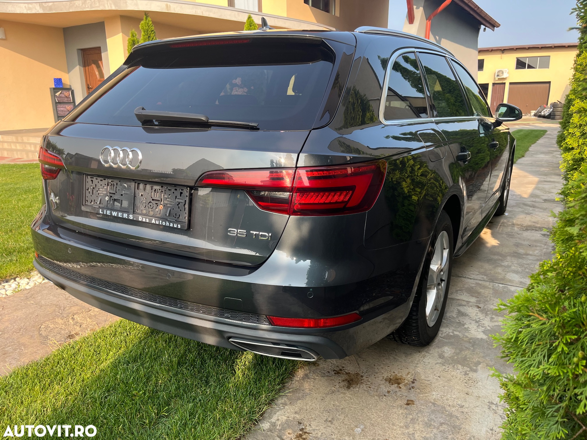Audi A4 Avant 2.0 TDI S tronic - 4
