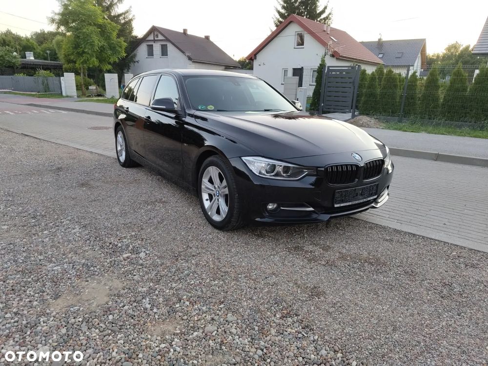 BMW Seria 3 320d Sport Line - 17