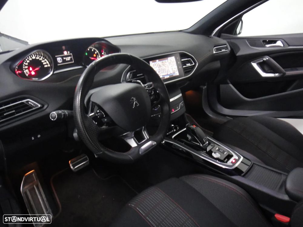 Peugeot 308 PureTech 130 GPF EAT8 Stop & Start GT Pack - 13