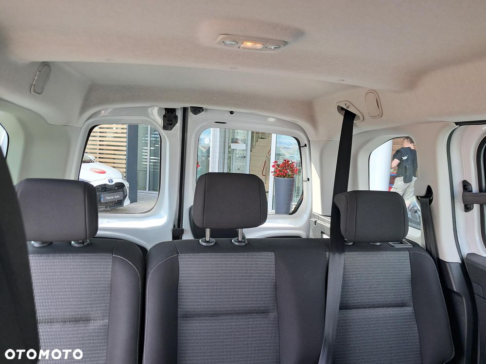 Toyota Proace City Verso 1.5 D-4D Combi - 13