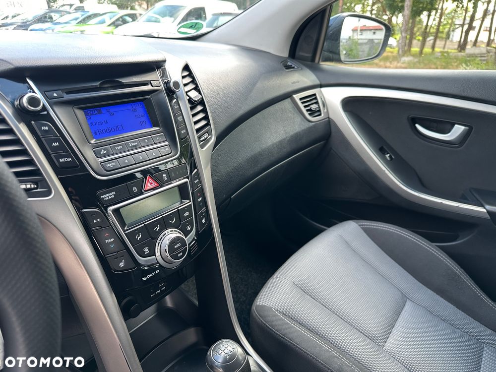 Hyundai i30 1.6 CRDI Trend - 15