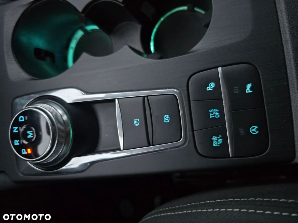 Ford Focus 1.5 EcoBlue Start-Stopp-System TITANIUM - 19