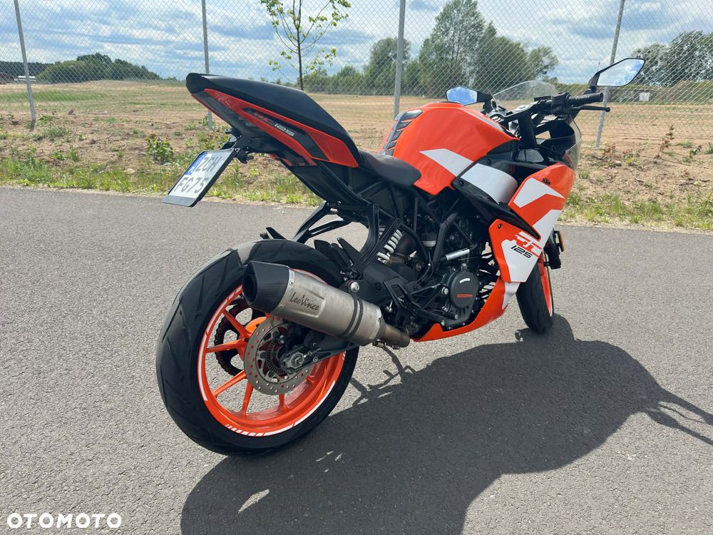 KTM RC 125 - 12