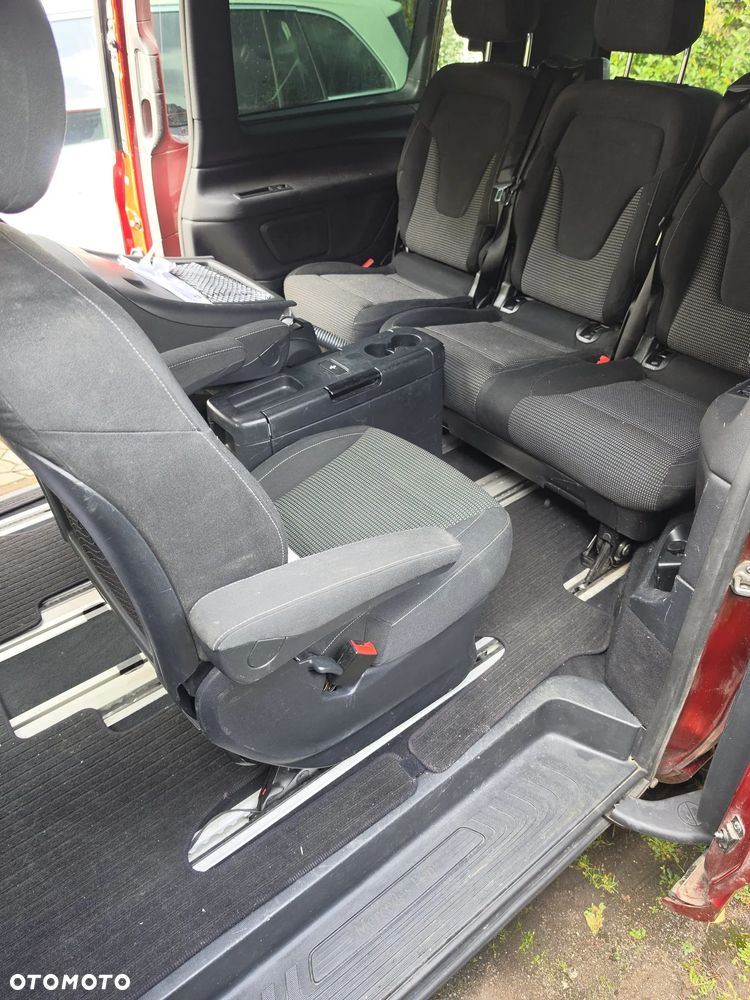 Mercedes-Benz Klasa V 250 d lang 9G-TRONIC - 14