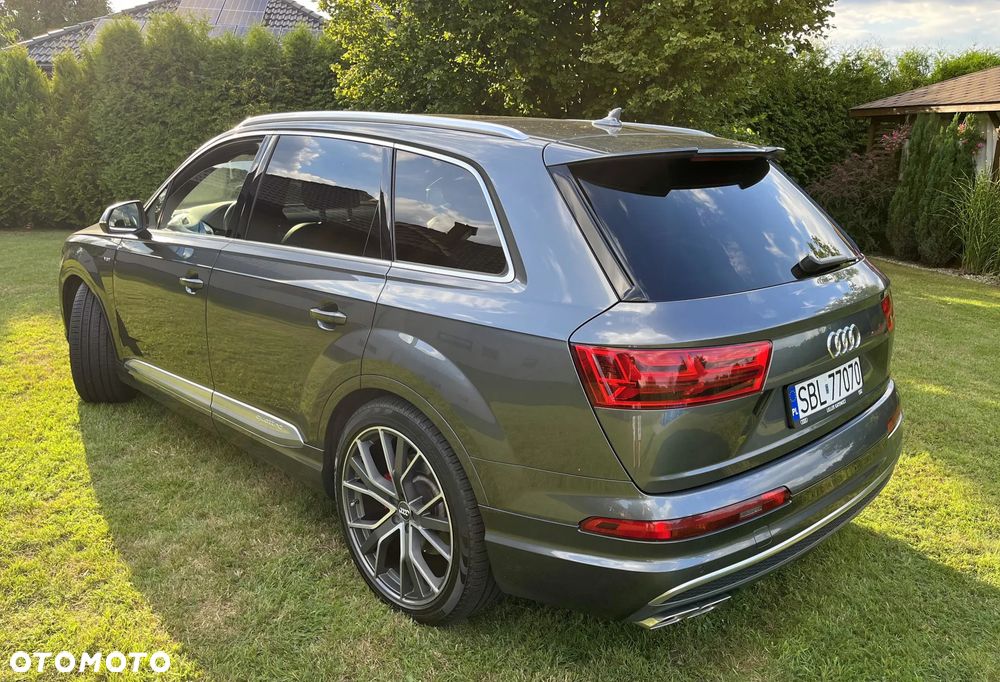 Audi SQ7 - 8