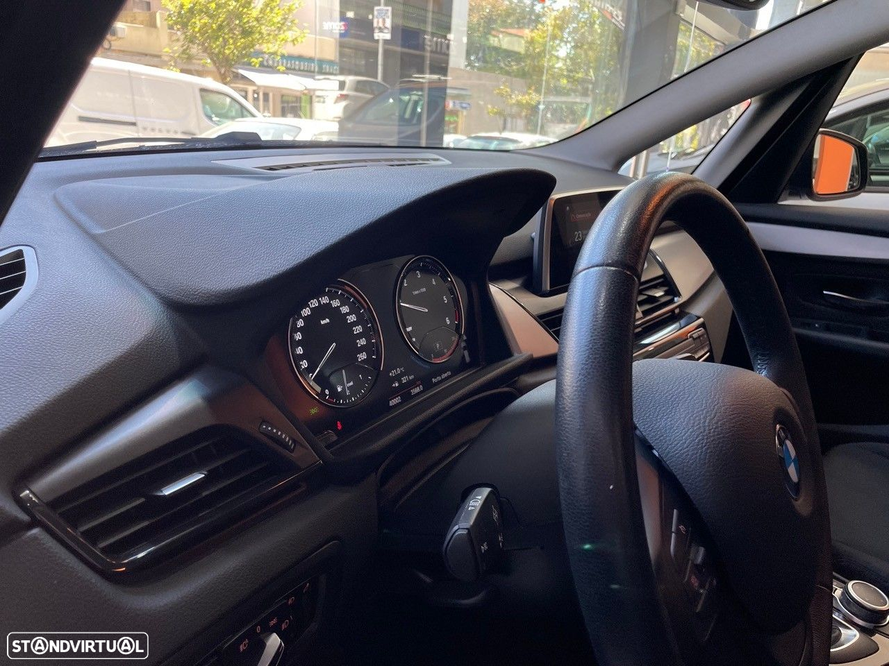 BMW 216 Active Tourer d Advantage Auto - 41