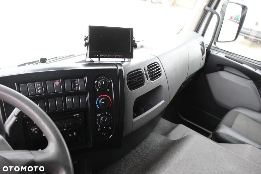 Renault D320 CHŁODNIA/*CARRIER* 1150mt /CHEREAU/TYLNE DRZWI / KAB.SYPIALNA/ EURO 6/*SERWIS FR*/ SUPER STAN - 29