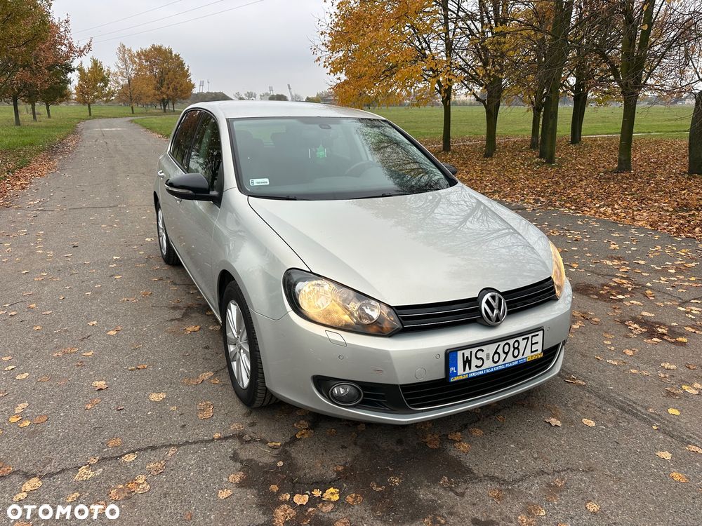 Volkswagen Golf 2011 photo 2