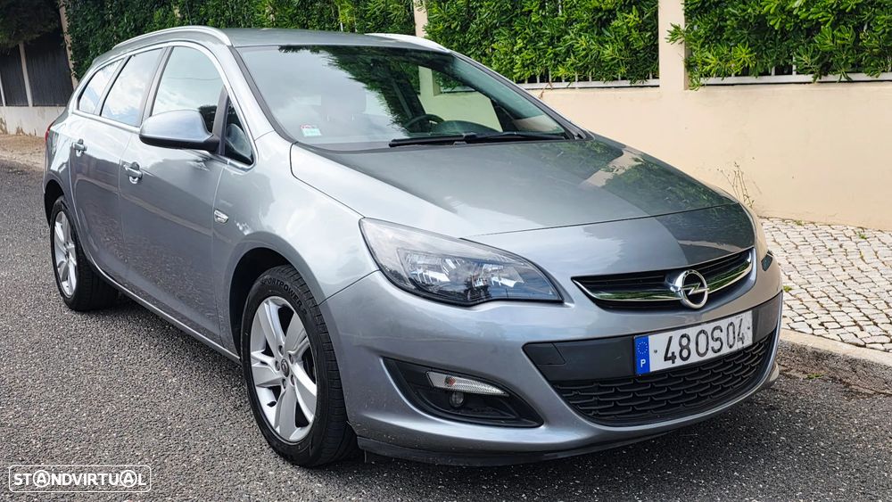 Opel Astra Sports Tourer 1.6 CDTi Executive S/S J18 - 1