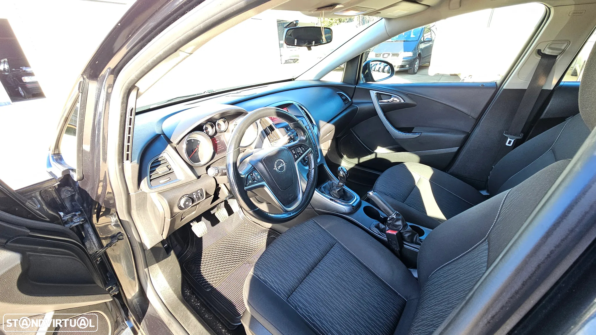 Opel Astra Sports Tourer 1.3 CDTi Executive S/S - 10