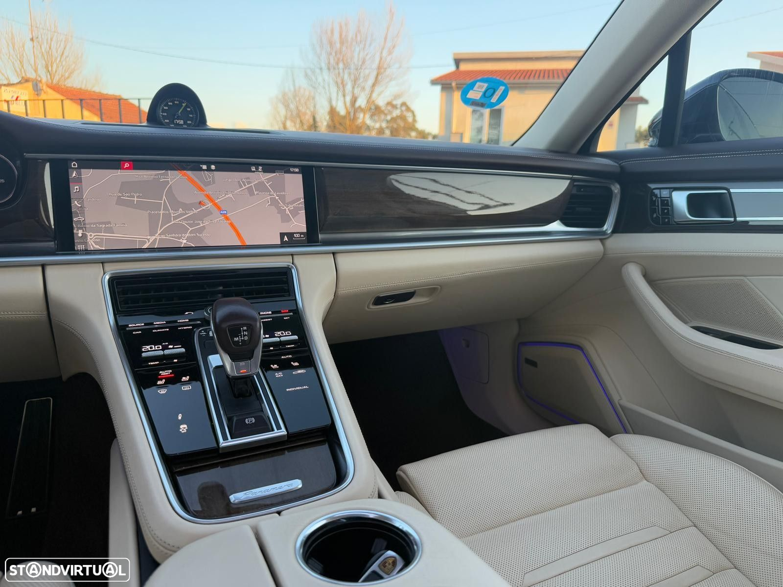 Porsche Panamera 4 E-Hybrid - 20