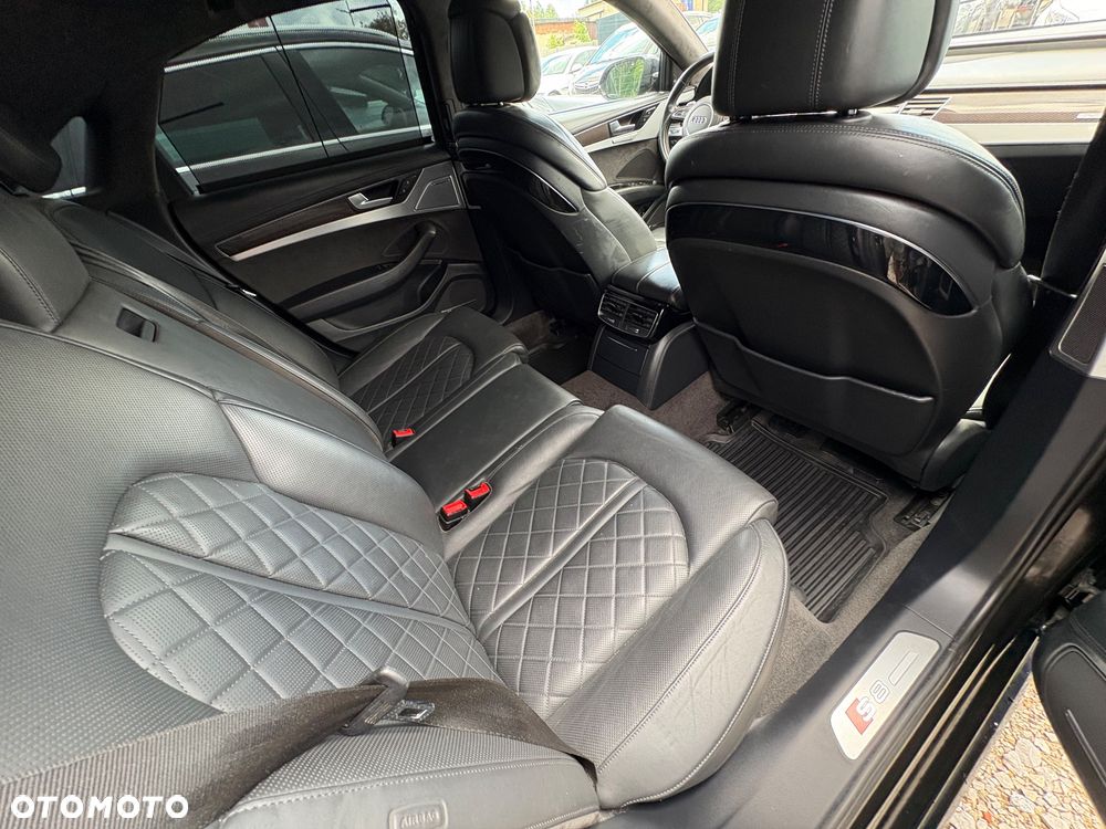 Audi S8 Plus 4.0 TFSI Quattro - 30