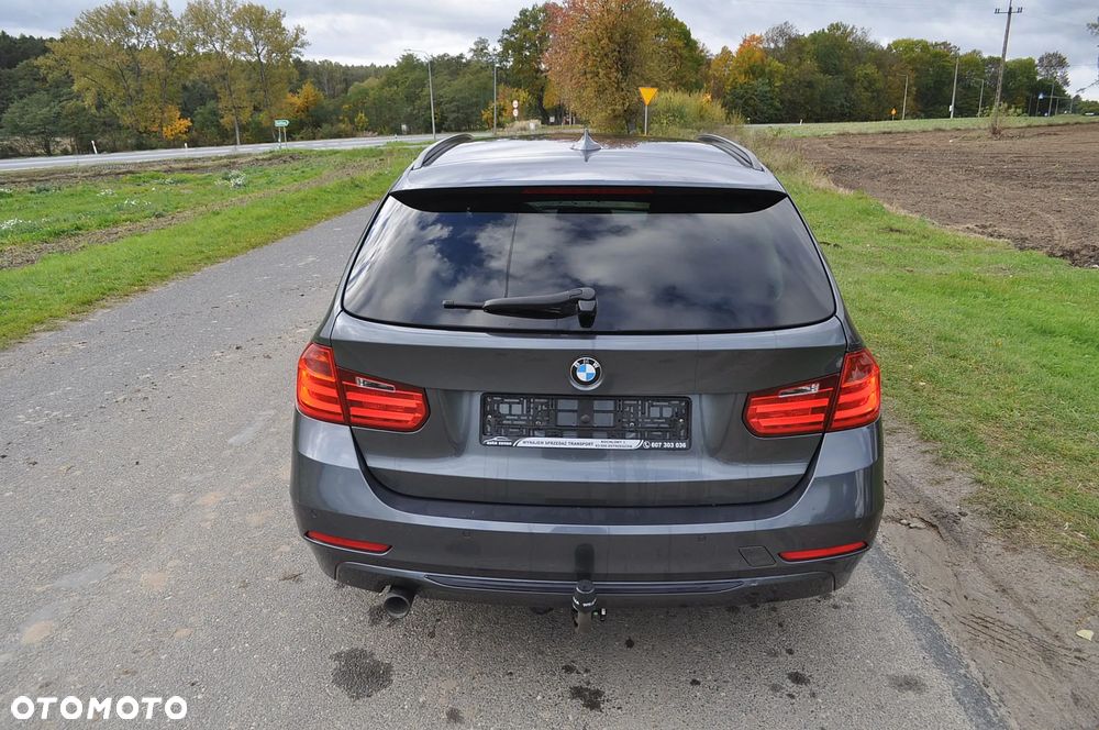 BMW Seria 3 318d Sport Line - 5