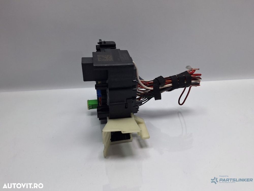 Panou sigurante SKODA OCTAVIA Combi 5E5 2012 - > TDI CKFC, CRMB, CYKA 5Q0937615C - 4