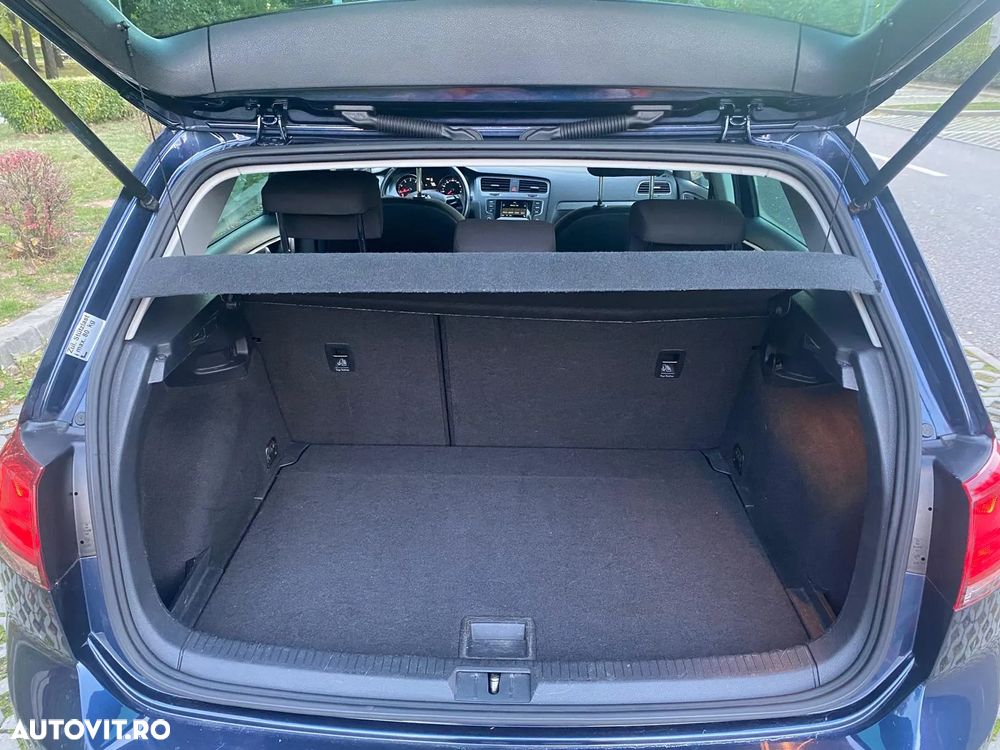 Volkswagen Golf 1.2 TSI Trendline - 12
