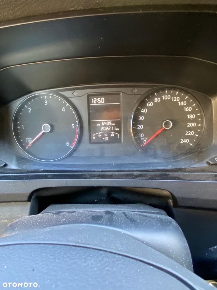 Volkswagen Transporter - 5