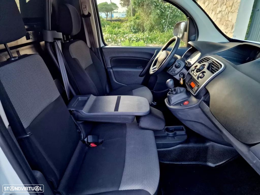 Renault Kangoo Maxi 1.5 dci 95cv-Longa-IVA Dedutível-AC-Sensores - 23
