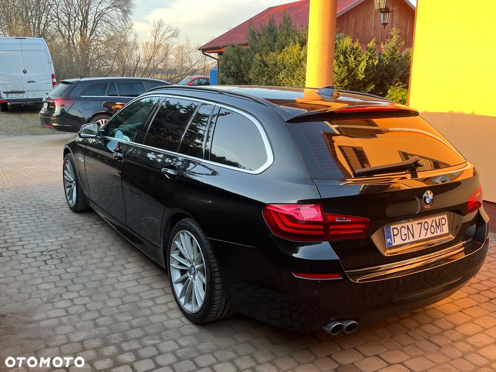 BMW Seria 5 520d Luxury Line - 9