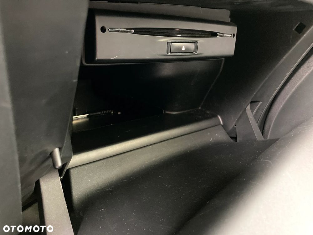 Citroën C4 Grand Picasso 2.0 BlueHDi Shine S&S - 32