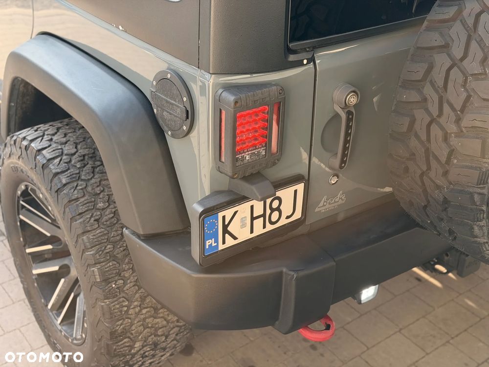 Jeep Wrangler - 6