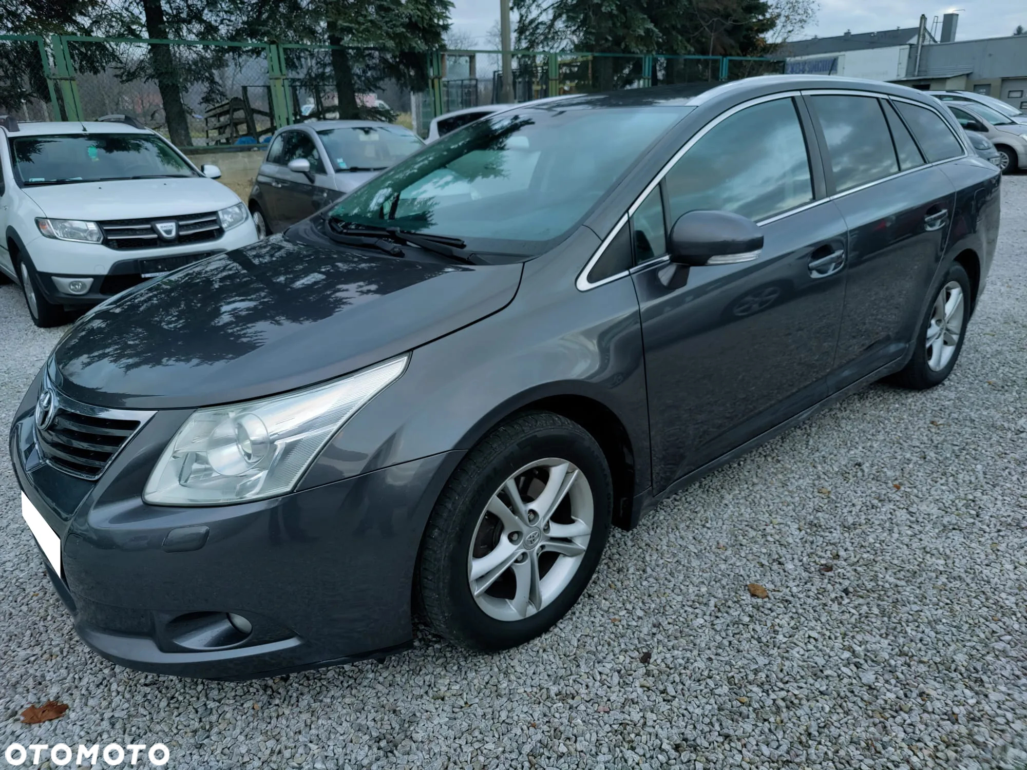 Toyota Avensis - 19