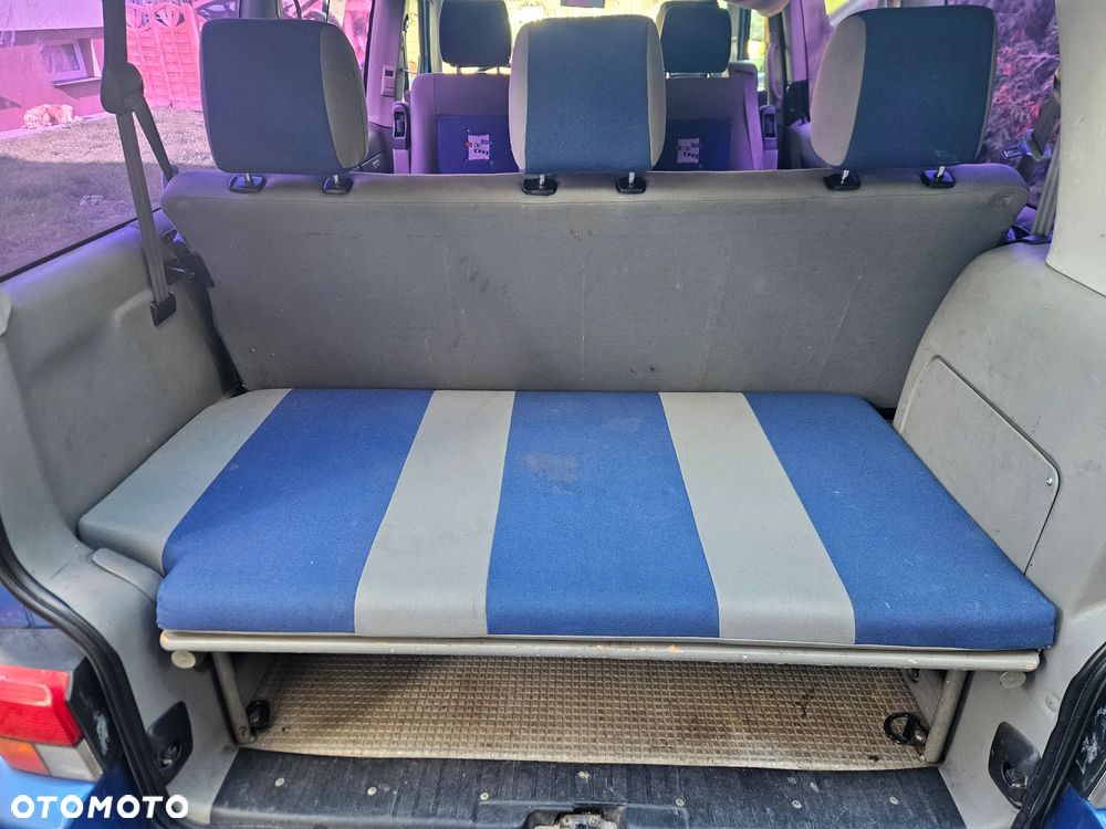 Volkswagen Multivan 2001 photo 5