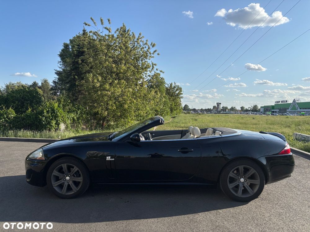 Jaguar XK - 7