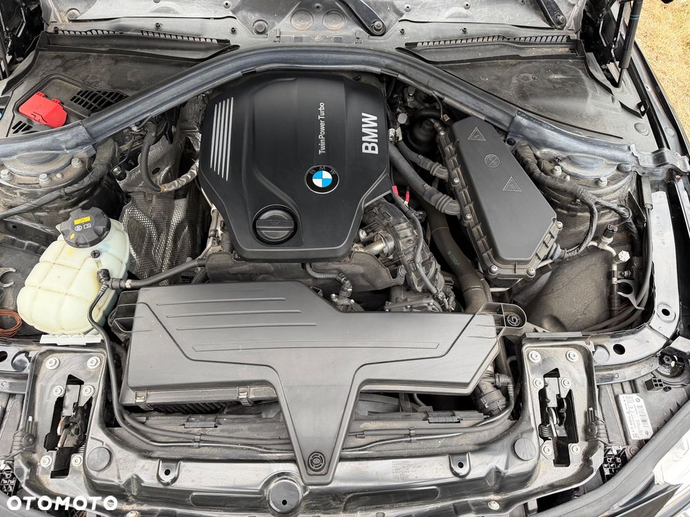 BMW Seria 3 318d Business Edition - 14