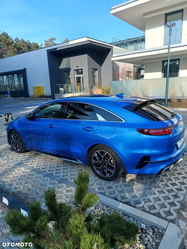 Kia ProCeed - 8