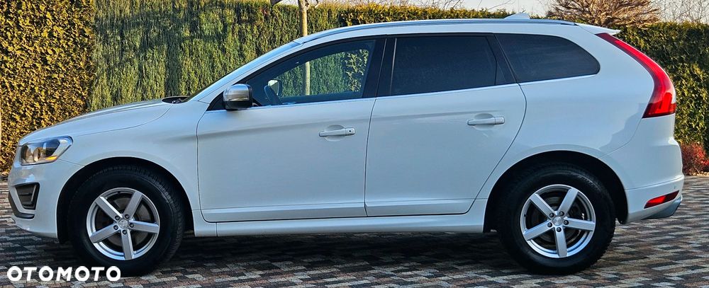 Volvo XC 60 D3 Geartronic RDesign - 12