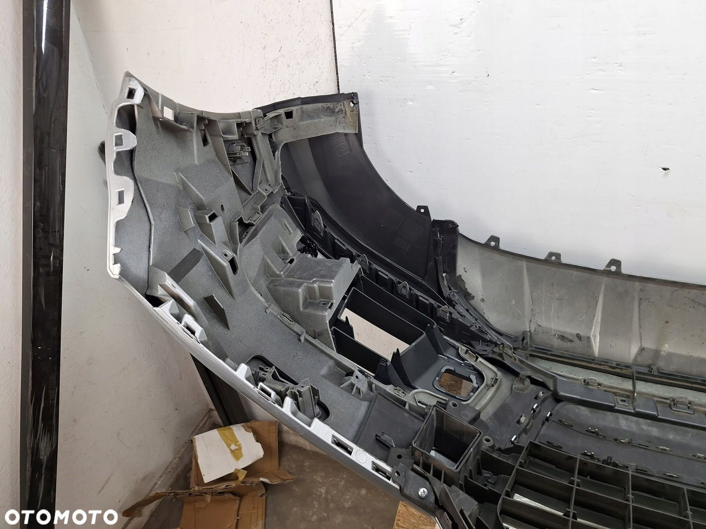 ZDERZAK AUDI Q7 4M 4M0 2014-2019 PRZED LIFTEM ZWYKŁY LIFTINGIEM - 8