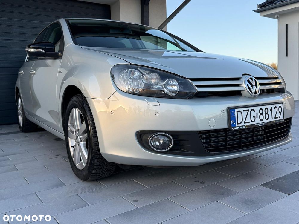 Volkswagen Golf - 16