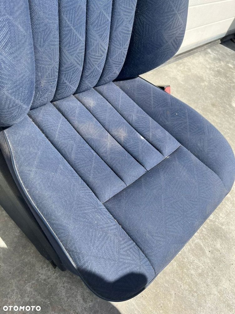 FOTEL PRAWY PASAŻERA MERCEDES W124 SEDAN KOMBI NIEBIESKI GRANATOWY - 5