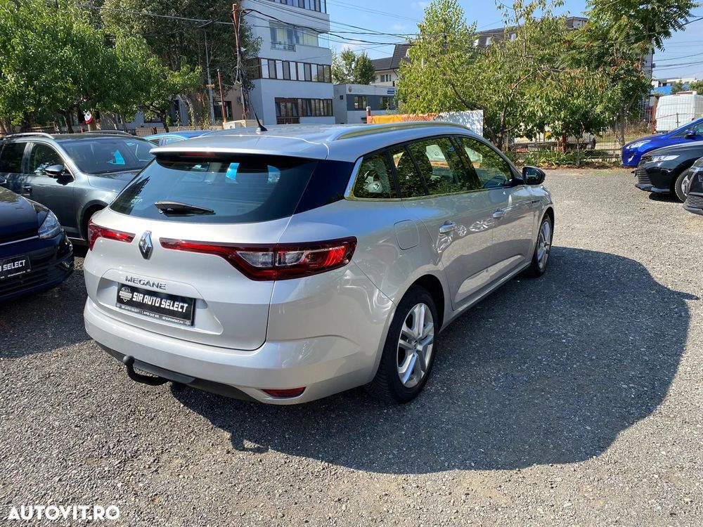 Renault Megane 1.5 dCi Dynamique - 11