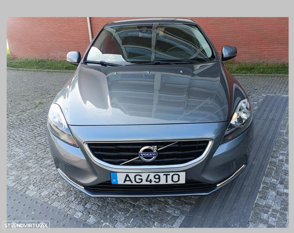 Volvo V40 D2 Momentum - 5