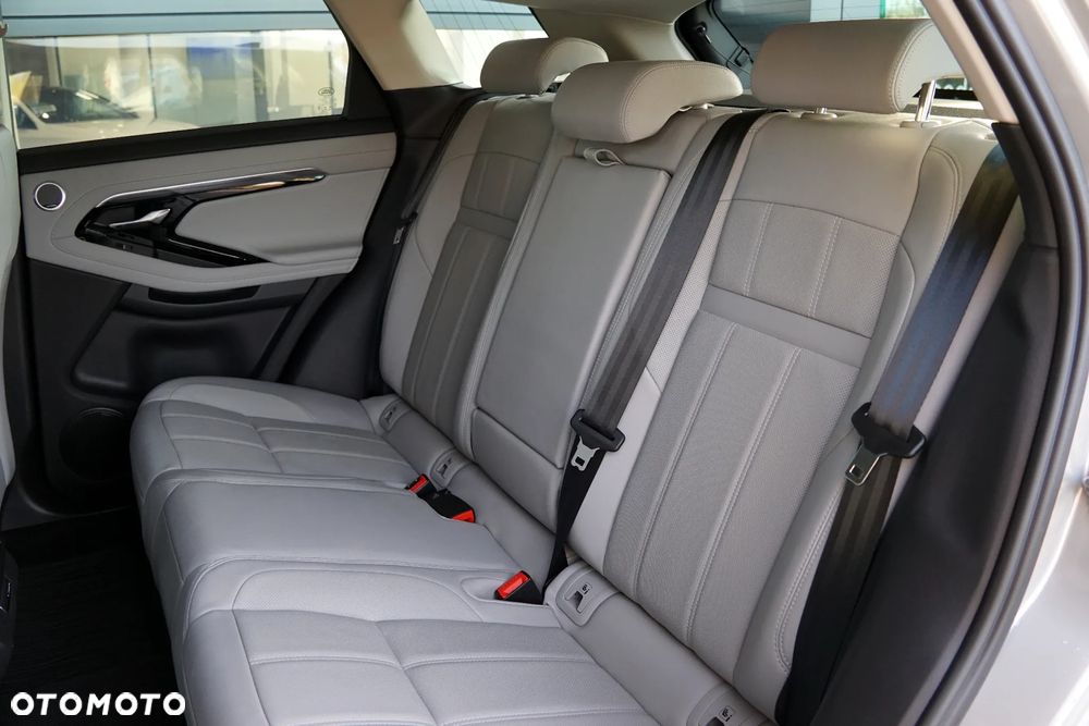 Land Rover Range Rover Evoque - 24