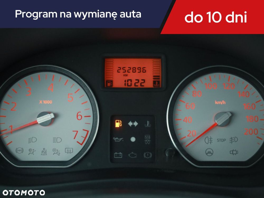 Dacia Sandero - 10