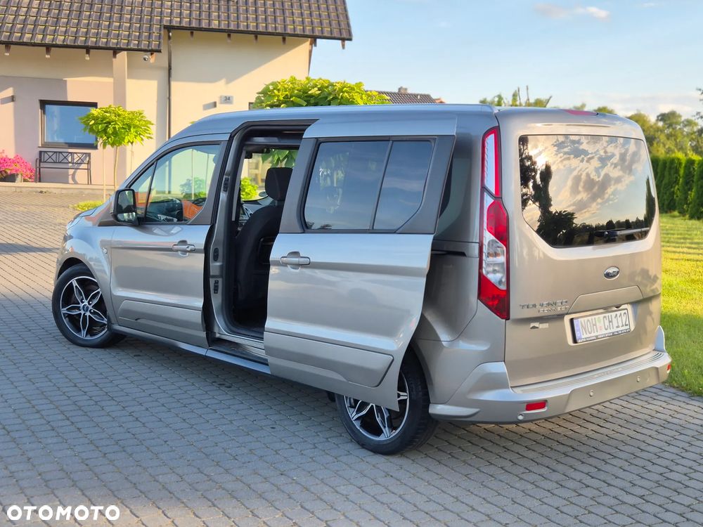 Ford Tourneo Connect Grand - 3