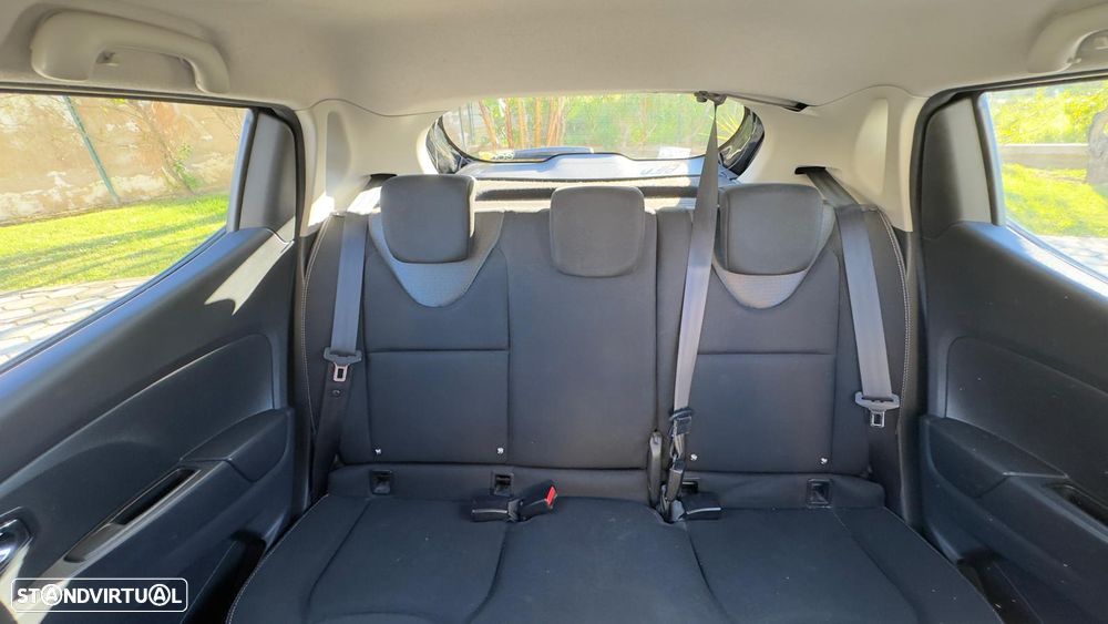 Renault Clio 0.9 TCE Dynamique S - 15