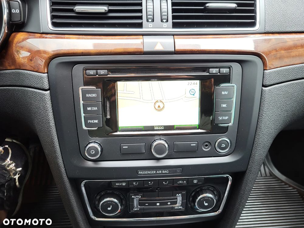 Skoda Superb 2.0 TDI Exclusive - 21