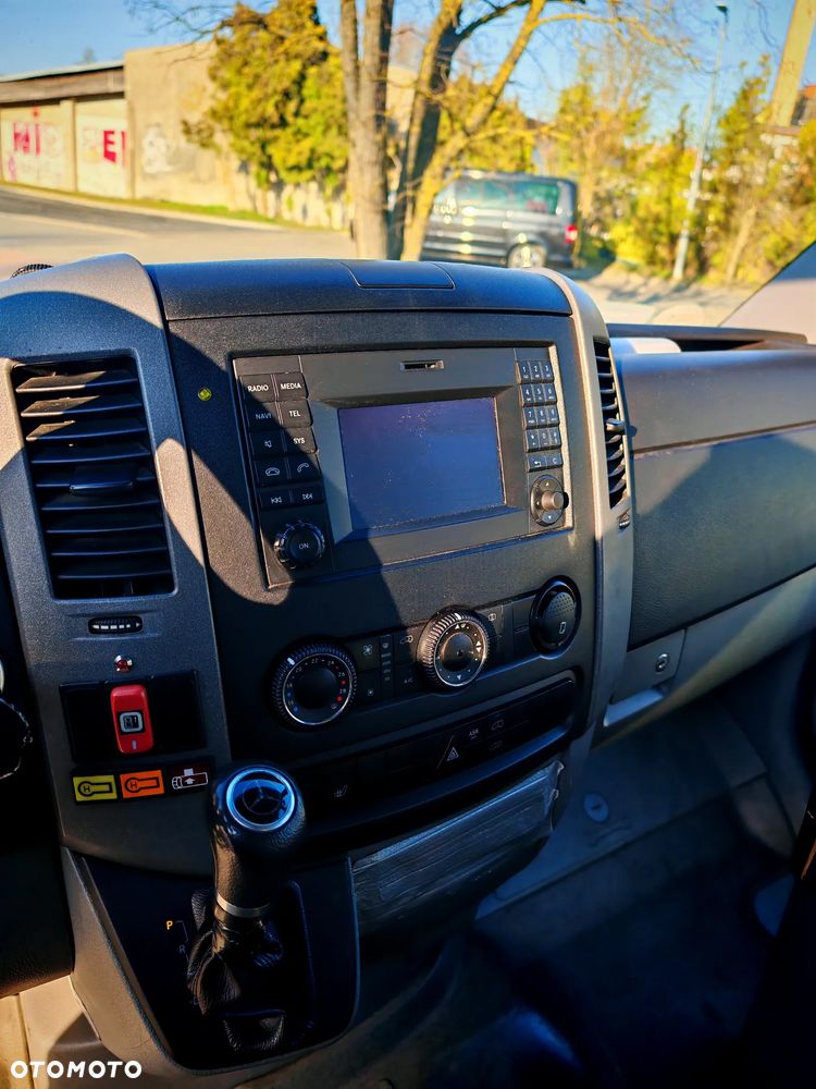 Mercedes-Benz CO TY 35 - 11