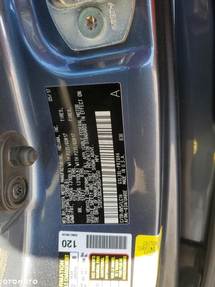 Toyota Sienna 3.5 V6 - 15