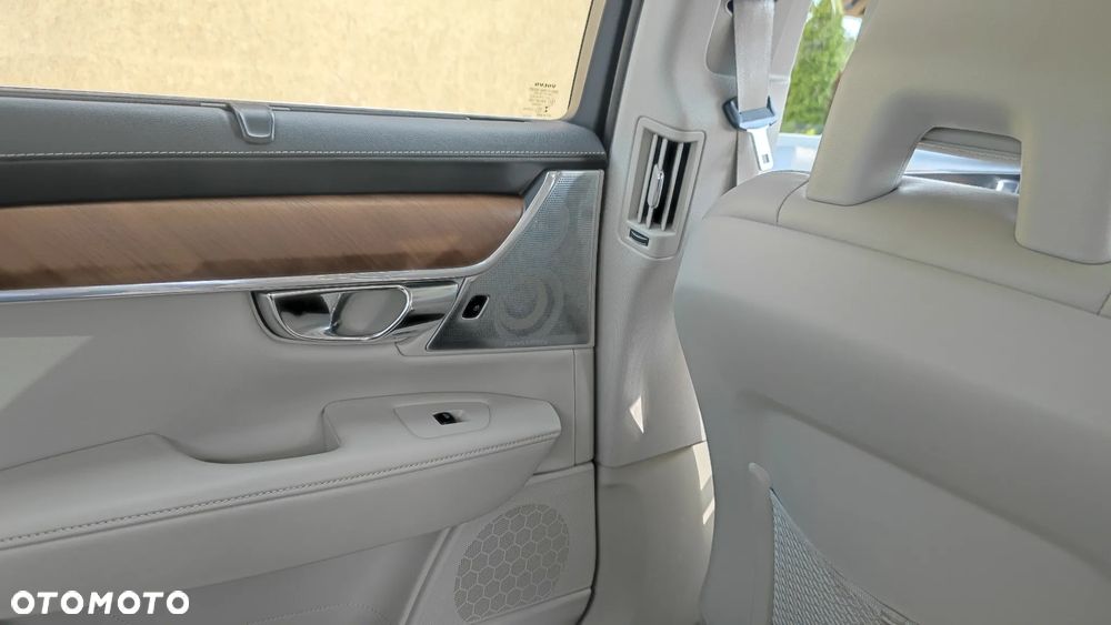 Volvo S90 D4 Inscription - 33